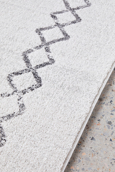 Kylie Paradise Cream & Grey Modern Diamond Tribal Pattern Rug